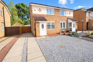 21 Acorn Grove, Kestrel Ave, Hull